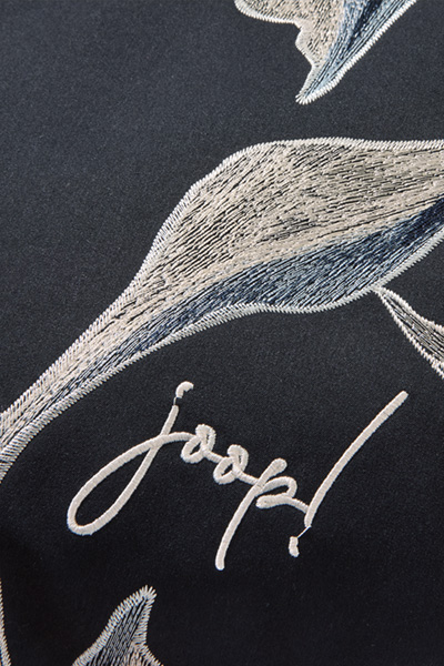 Leads to product detail page "Joop! flora decorative cushion cover 50x50 cm, navy"
