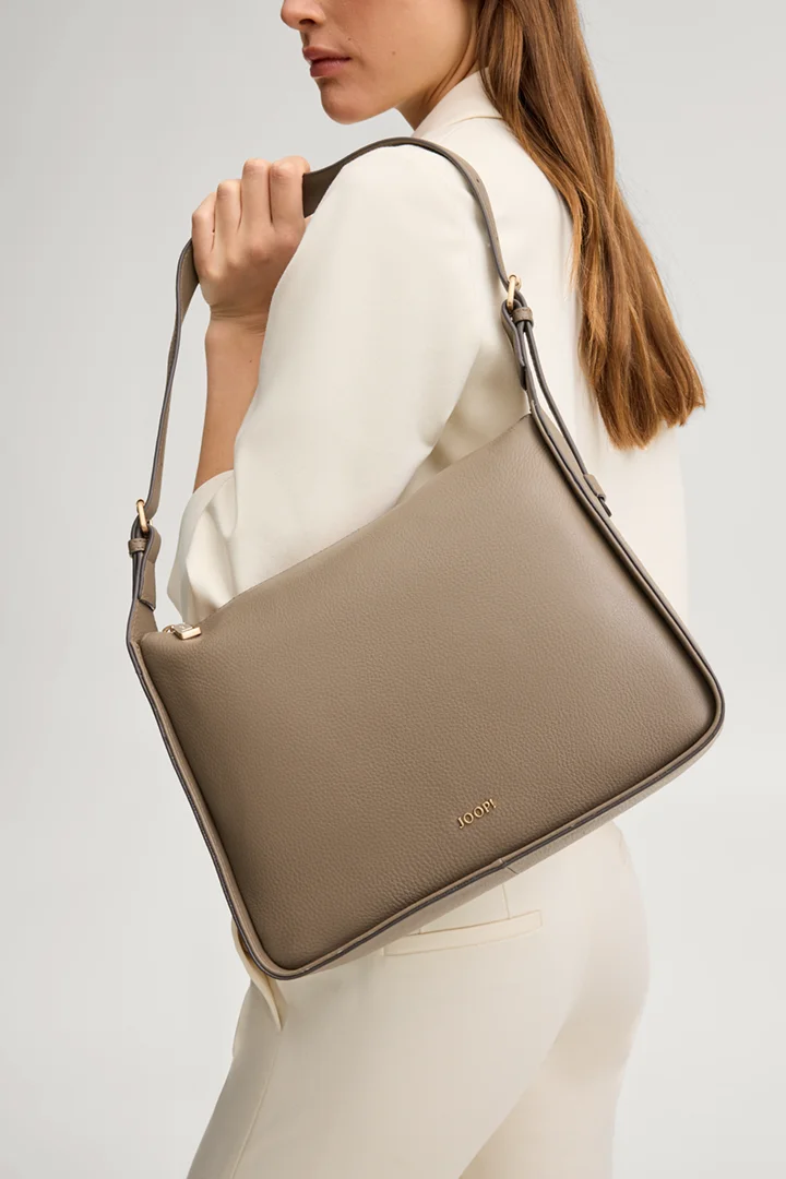 Führt zu Produktdetailseite „Schultertasche Lipari Liah in Taupe"