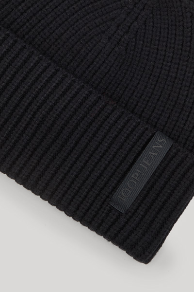 Lucifer Beanie in Black