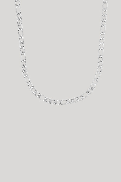 Prowadzi do strony produktu „Naszyjnik ze stali nierdzewnej w kolorze srebrnym"