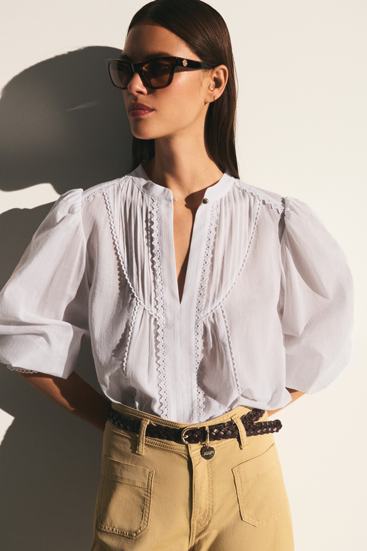 Führt zu Look-Detailseite „Shop the Look“