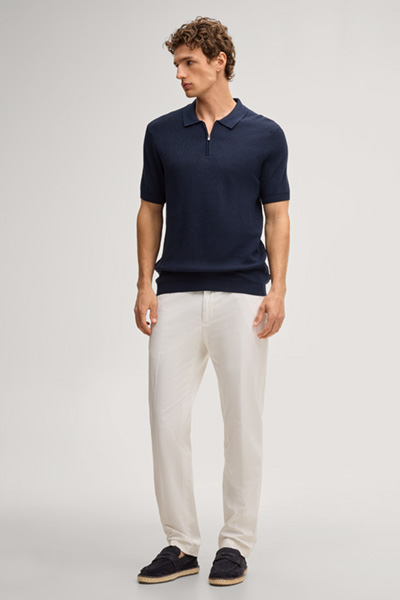 Leads to product detail page "Vascor knitted polo shirt in navy"