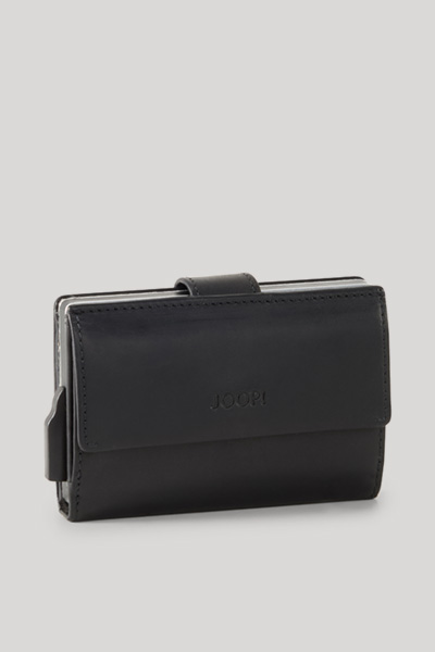 Leads to product detail page "Cerratano c-three e-cage wallet in black"