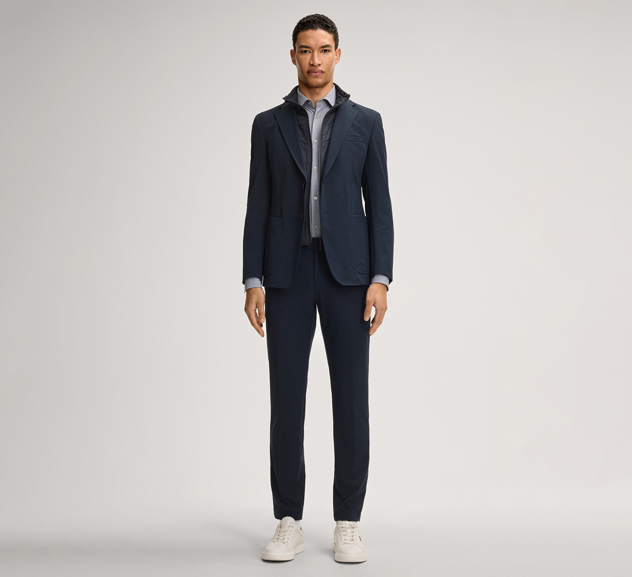 JOOP! presents the product Sake Travel Jogging Pants in Navy from the category Trousers & Chinos