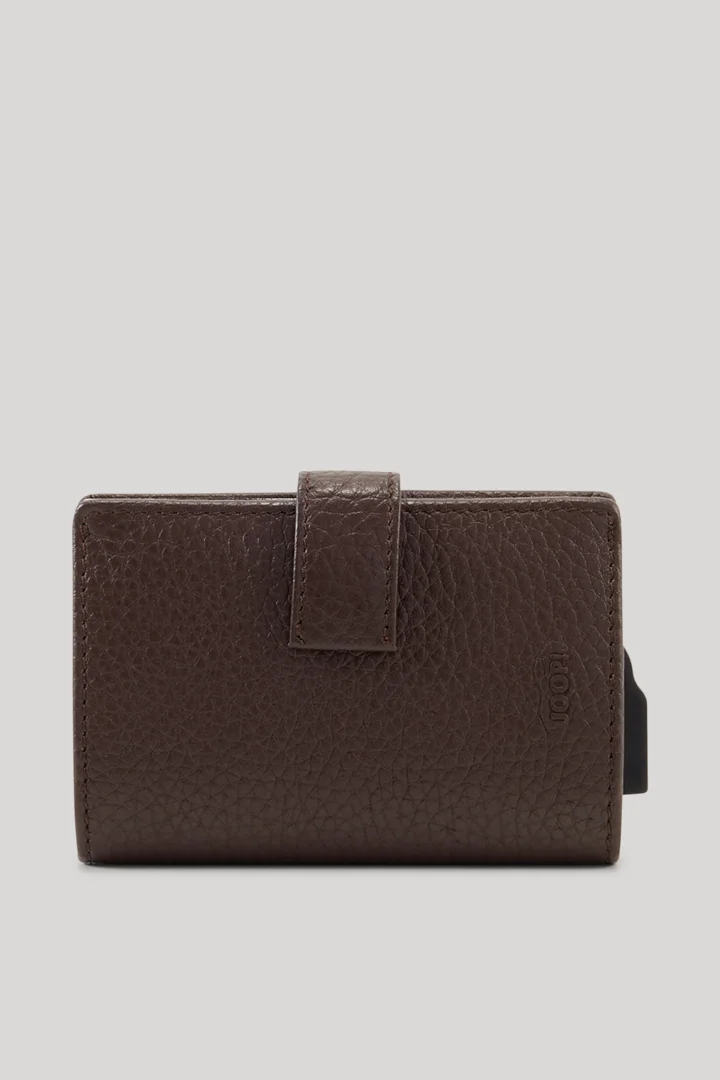 Leads to product detail page "Cardholder Cardona C-Three E-Cage in dark brown"