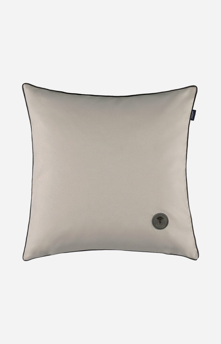 Leads to product detail page "null"