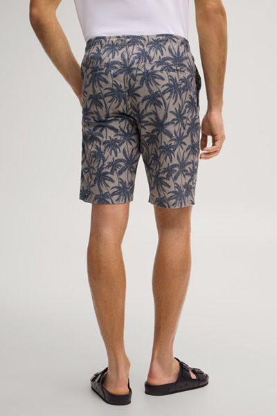 Russ Bermuda shorts in beige with a pattern