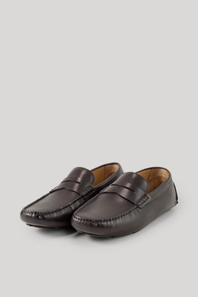 Leads to product detail page "Pero dimitri loafers in dark brown"