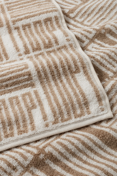 Führt zu Produktdetailseite „JOOP! BARS ALLOVER Handtuch 50x100 cm, Creme"