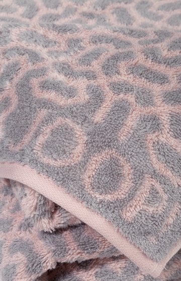 Führt zu Produktdetailseite „null"