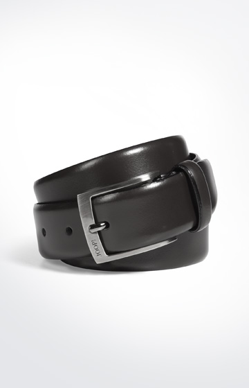 Klassischer Ledergürtel in Dunkelbraun