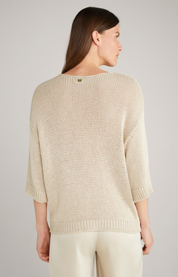 Knitted Pullover in Light Beige