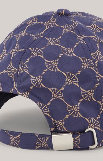 Cap in Patterned Navy