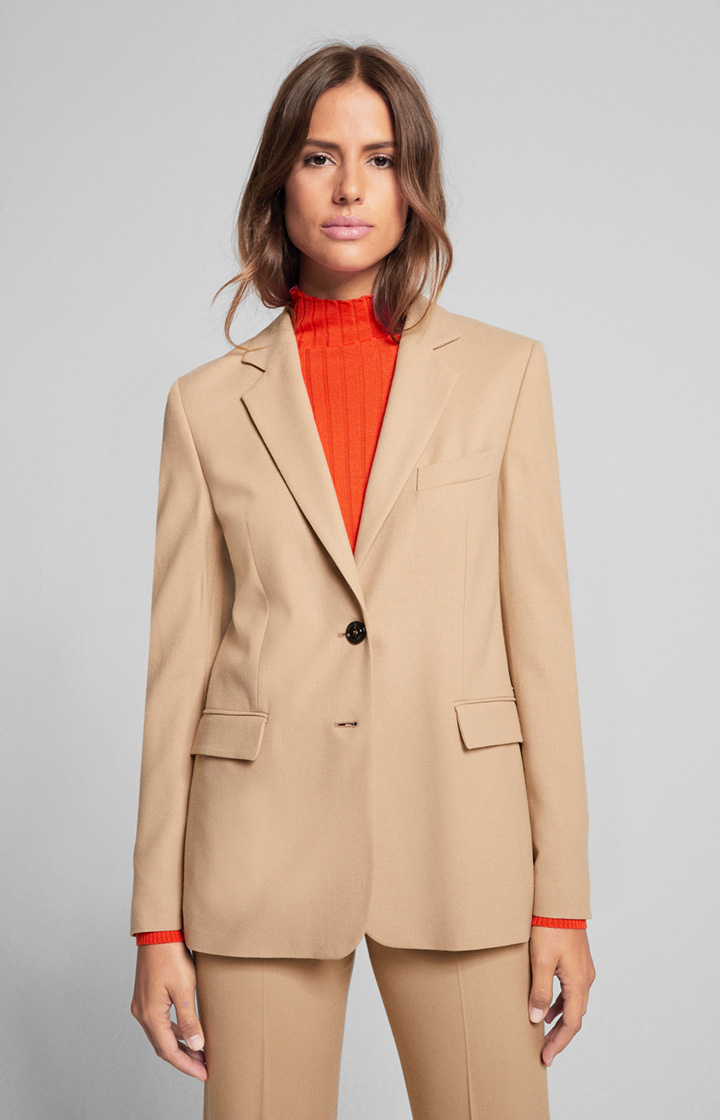 Image of Long-Blazer Jessie in Medium Beige