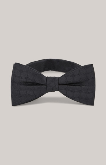 Silk Bow Tie in Black