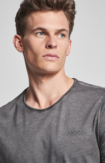 T-Shirt Clark in Anthrazit