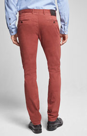 Hose Steen in Rost-Braun