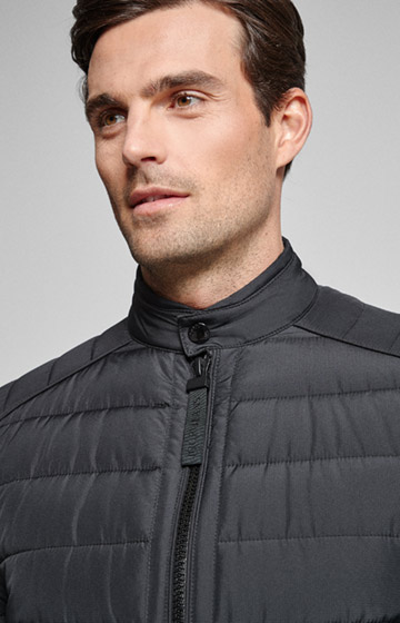 Steppjacke Nylson in Schwarz