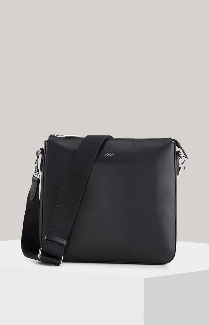 Sofisticato Jasmina Shoulder Bag in Black 