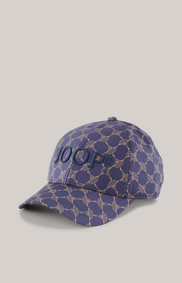 Cap in Patterned Navy