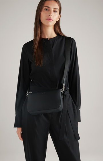 Sofisticato Jasmina Leather Shoulder Bag in Black