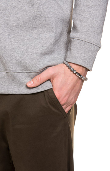 Perlenarmband in Grau/Silber