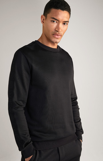 Sweatshirt in Schwarz