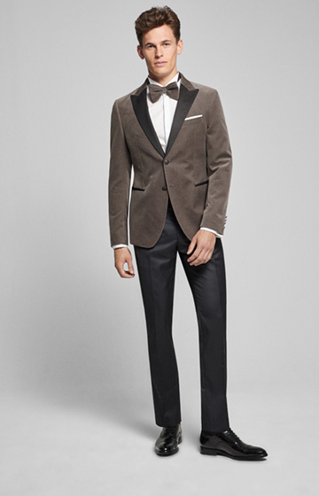 Evening-Hose Bond in Schwarz