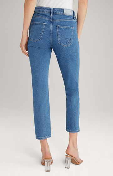 Straight-Jeans in Medium Blue