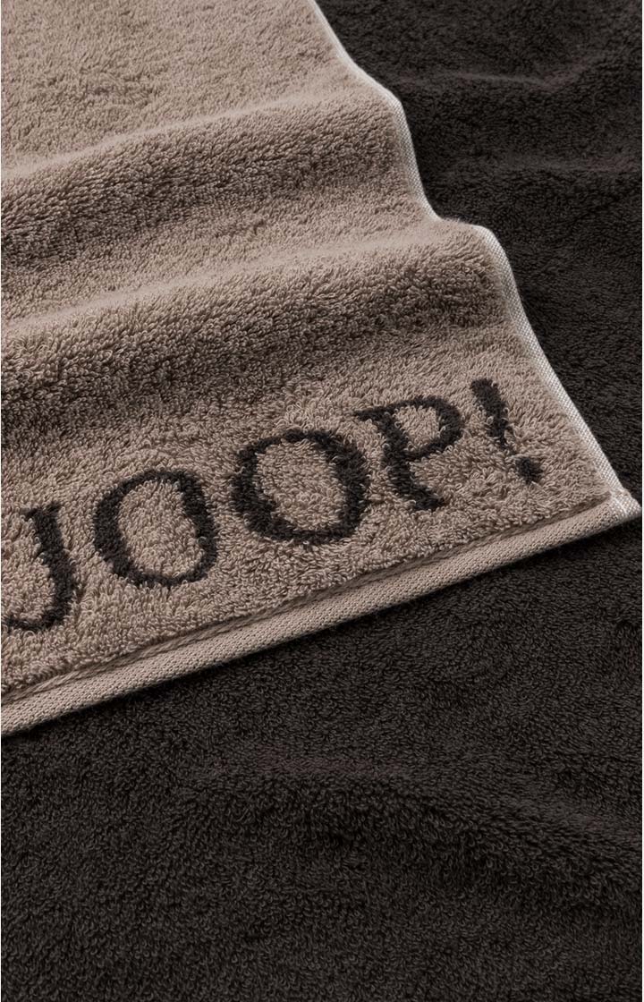 Ręcznik do rąk CLASSIC DOUBLEFACE marki JOOP! w kolorze mokki, 50 x 100 cm