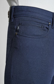 Hose Hero in Dunkelblau 