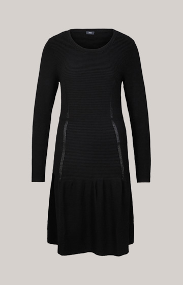 Knitted Dress in Black 