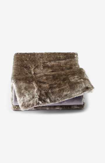 Fake-Fur-Decke in Grau-Braun