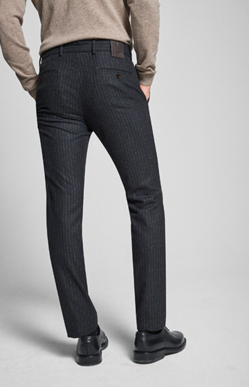 Hose Hank in Dunkelblau-Cognac gestreift