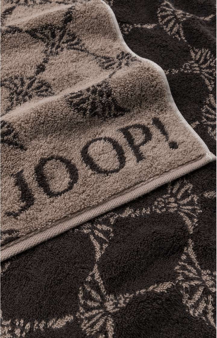 Ręcznik CLASSIC CORNFLOWER marki JOOP! w kolorze mokki, 50 x 100 cm