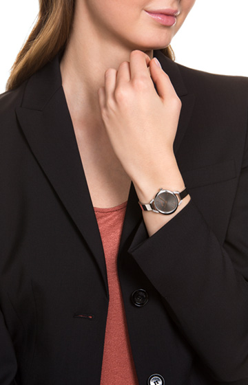 Damenuhr in Silber/Weiß