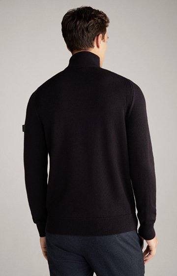 Knitted Troyo Pullover in Dark Blue
