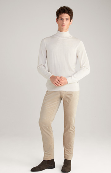 Donte Merino Wool Turtleneck Pullover in Off-white