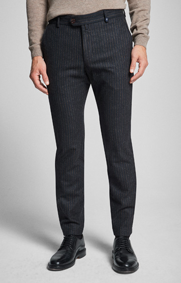 Hose Hank in Dunkelblau-Cognac gestreift