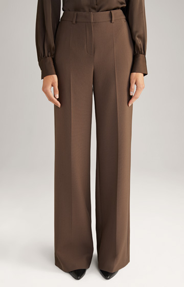 Trousers with Pressed Creases in Dark Brown