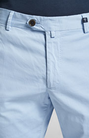 Hose Hanc in Pastell-Blau