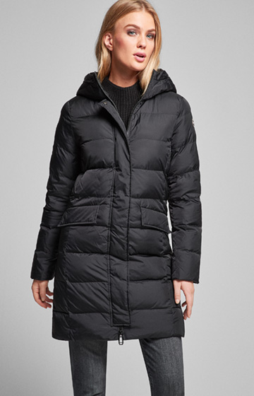 Steppmantel Olena in Schwarz