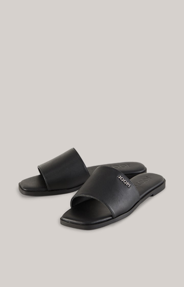 Unico Merle Leather Mules in Black