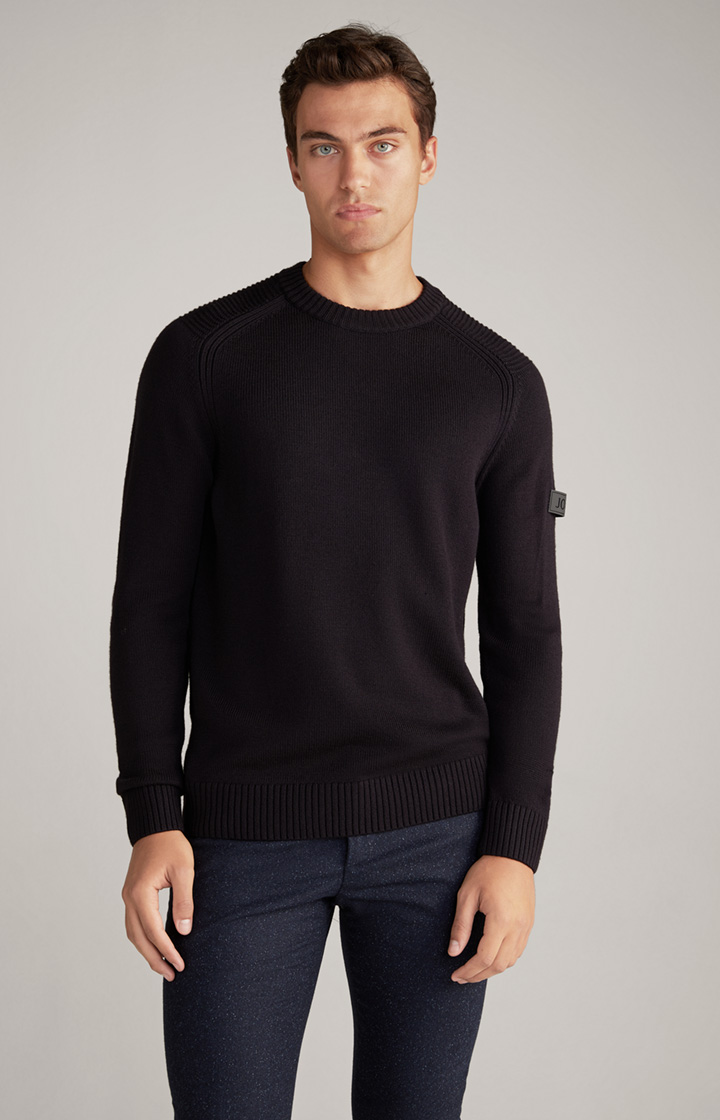 Knitted Timmo Pullover in Dark Blue