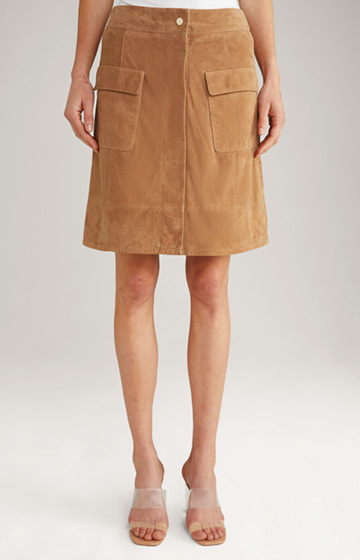Leather skirt in camel
