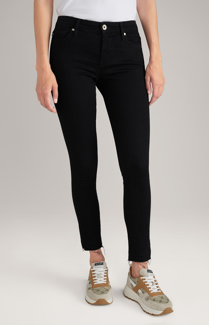 Sue Jeans in Black