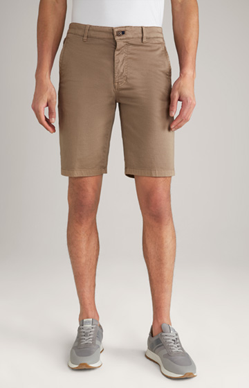 Shorts in Brown