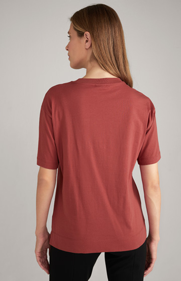 T-shirt bawełniany w kolorze ciemnoczerwonym