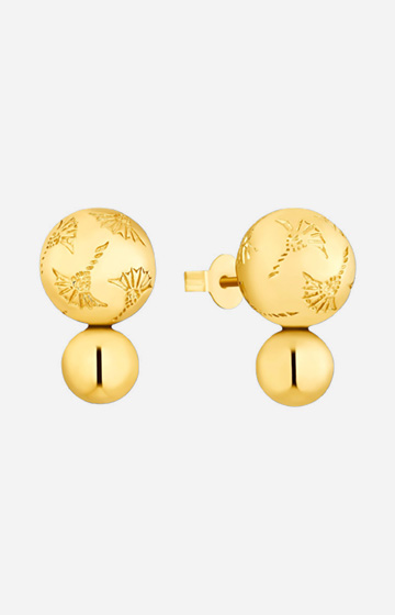 Stud Earrings in Gold