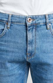 Jeans Roy in Stonewashed-Blau